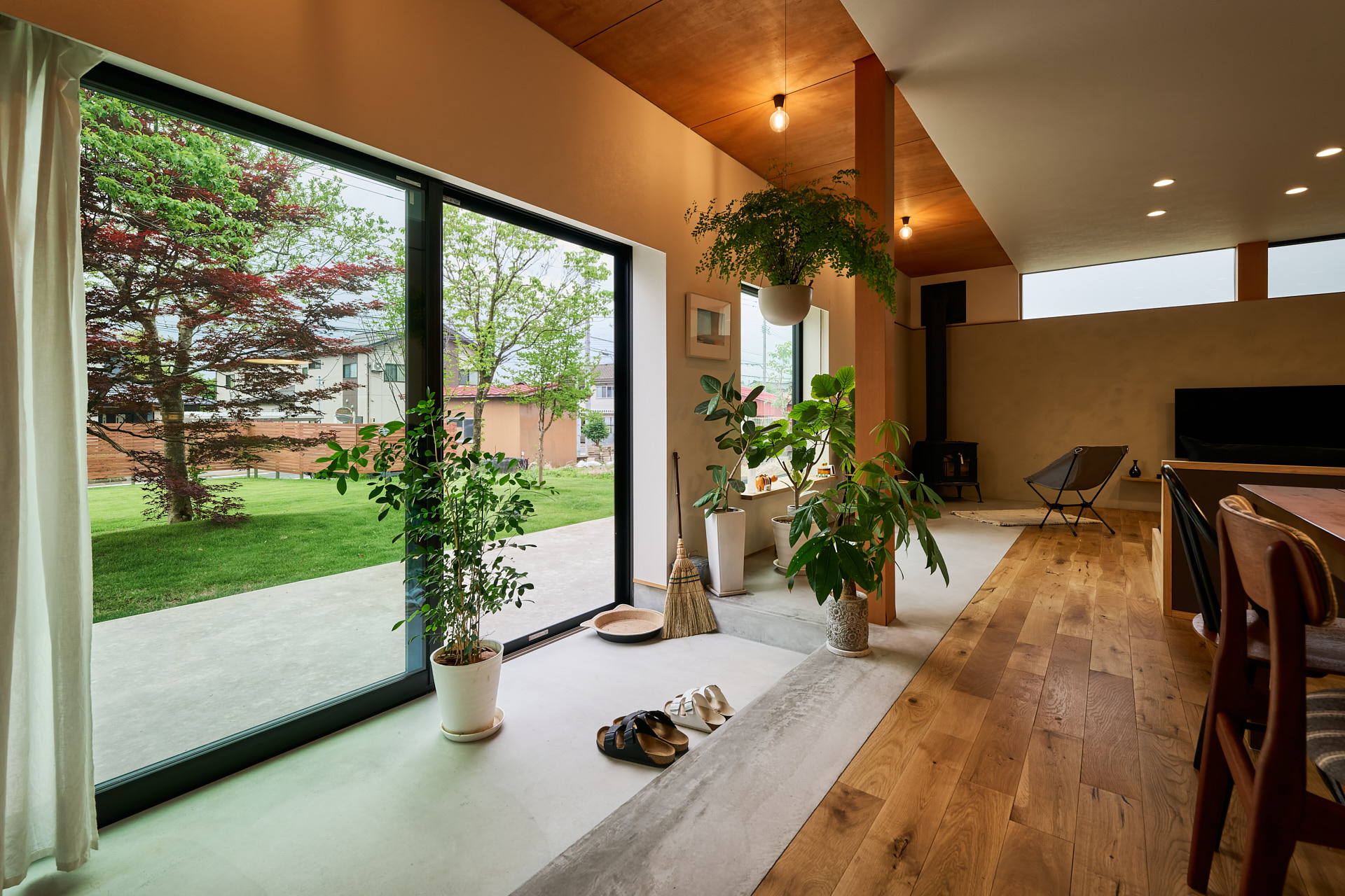 内土間のある家、正直どう?<br>― 内土間のメリットと後悔しないポイント ―