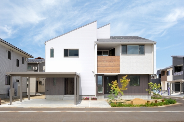 クロスタウン旭岡住宅展