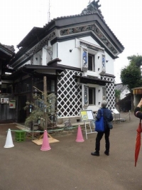 サフラン酒本舗吉沢仁太郎商店の離れ座敷の公開