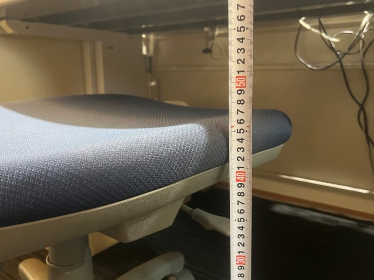 椅子の世界
